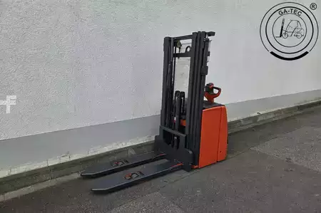 Pinontavaunu 2016  Linde L14i (1)