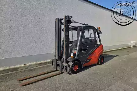 Chariots élévateurs GPL 2014  Linde H25T-02 (1)
