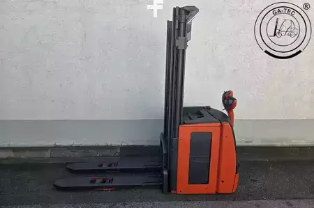 Wózek wysokiego podnoszenia 2019  Linde L16i (2)