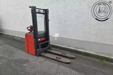 Wózek wysokiego podnoszenia 2020  Linde L14 (4)