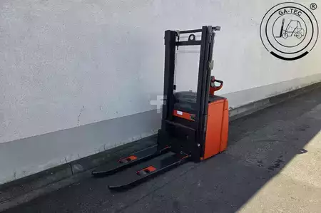 Wózek wysokiego podnoszenia 2020  Linde L14 (1)