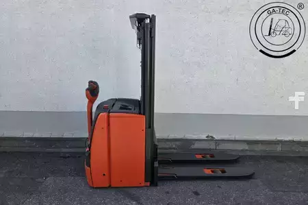 Wózek wysokiego podnoszenia 2020  Linde L14 (5)