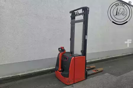 Wózek wysokiego podnoszenia 2022  Linde L14 (6)
