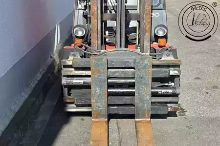 Chariots élévateurs GPL 2001  Linde H30T-02 (6)