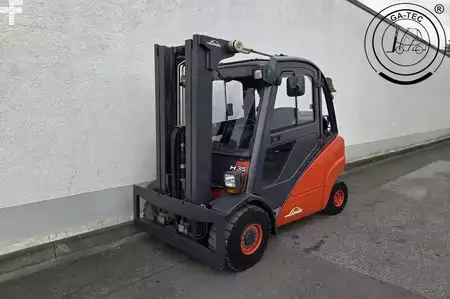 Chariots élévateurs GPL 2005  Linde H35T (1)