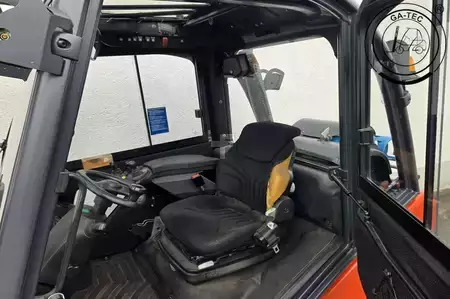 Chariots élévateurs GPL 2005  Linde H35T (7)