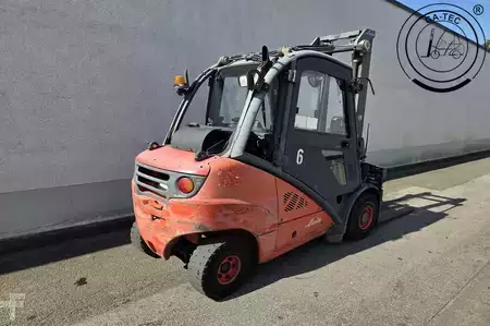 Chariots élévateurs GPL 2009  Linde H35T (5)