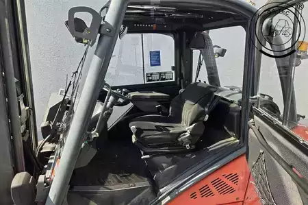 Chariots élévateurs GPL 2009  Linde H35T (9)