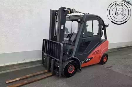 Chariots élévateurs diesel 2017  Linde H25D-02 (1)