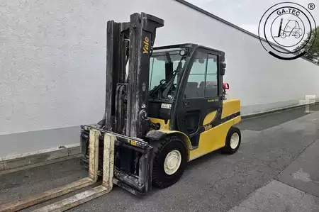 Treibgasstapler 2012  Yale GPL55VX (1)