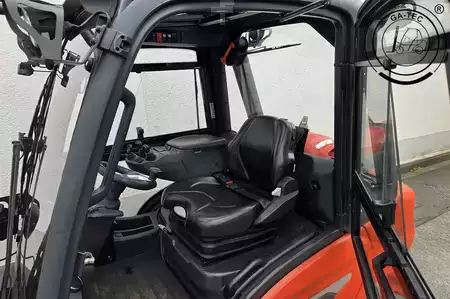 Empilhador a gás 2021  Linde H25T (7)