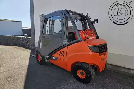Empilhador a gás 2019  Linde H30T (3)