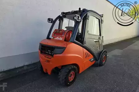 Empilhador a gás 2019  Linde H30T (5)