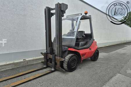 Dieselstapler 1990  Linde H45D (1)