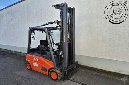 Carrelli elettrici 3 ruote 2014  Linde E16P (4)
