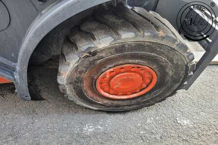 LPG VZV 2010  Linde H25T (9)