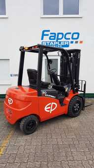Elektrisk- 4 hjul 2023  EP Equipment EFL 303 (2)