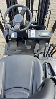 Elektrisk- 3 hjul 2024  EP Equipment CPD 15 TVL 
