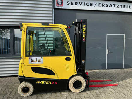 Elektrisk- 4 hjul 2023 Hyster J2.5XN (3)
