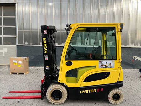 Elektrisk- 4 hjul 2023 Hyster J2.5XN (1)