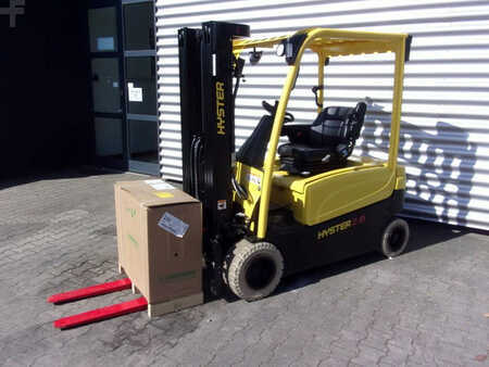 Elektrisk- 4 hjul 2022 Hyster J 2.0 XN (3)