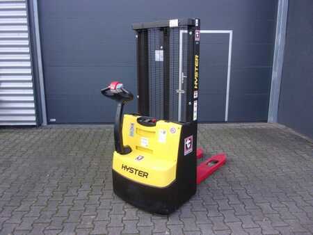 Pallet Stackers 2019  Hyster S1.0 (1)