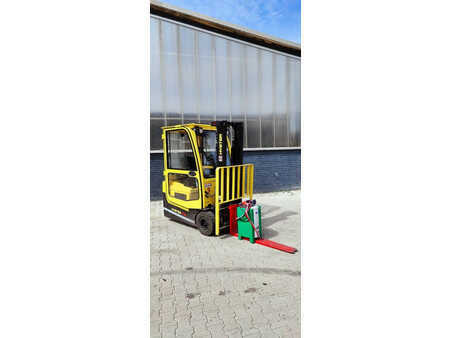 Elektrisk- 3 hjul 2022 Hyster A1.5XNT (1)