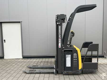 Stacker pedestre 2021  [div] PSP160STFVF (1)