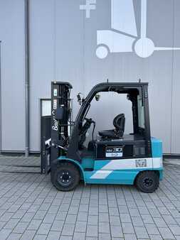 4-wiel elektrische heftrucks 2022  Baoli KBE30 (1)