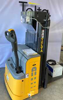 Stacker pedestre 2012  Atlet PSH 200 (1)