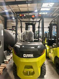 Elektromos 4 kerekű 2025  Clark Gabelstapler L25XE (5)