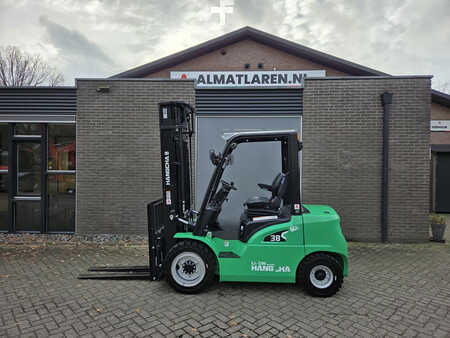 Elektro čtyřkolový VZV 2024  HC (Hangcha) 3,8 Li-Ion Heftruck (1)