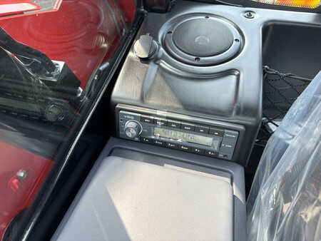 Wózki teleskopowe sztywne 2025  Manitou MT 625 H COMFORT 75K ST5 S1 (4)