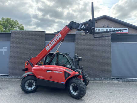 Wózki teleskopowe sztywne 2025  Manitou MT 625 H COMFORT 75K ST5 S1 (6)