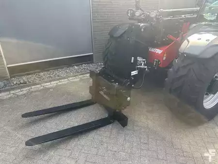 Verreikers (vast) 2026  Manitou MLT 1041 145 PS+ L Y ST5 S1 Verreiker (3)