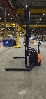 Stapelaars 2023  Toyota SWE140S (3)