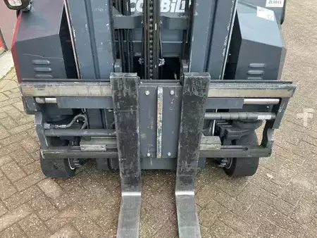 Vierweg zijlader 2020  Combilift CBE3000 (8)