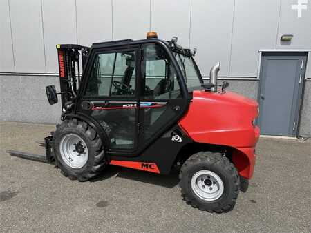 Wózek terenowy 2024 Manitou MC25-4 (1)