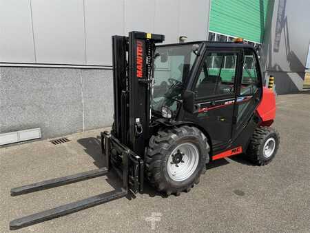 Wózek terenowy 2024 Manitou MC25-4 (2)