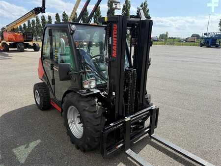 Wózek terenowy 2024 Manitou MC25-4 (3)