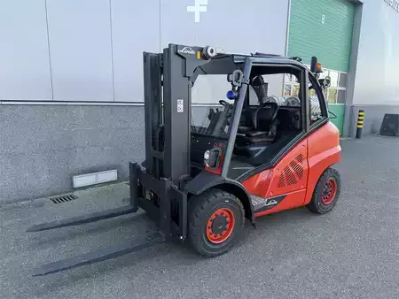 Carretilla elevadora GLP 2017  Linde H50T-02 (2)
