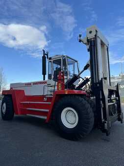 Wózki widłowe diesel 2005 Svetruck 45.120-54 (4)