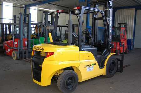 Empilhador diesel 2014 Hyundai 40D-9A (2)