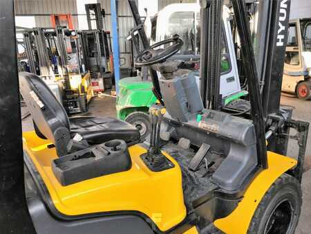 Empilhador diesel 2010 Hyundai 30D-7E (3)