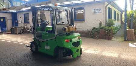 Empilhador a gás 2016 Cesab DRAGO 250 H (1)