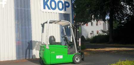 Eléctrico - 3 rodas 2012 Cesab B320 (2)