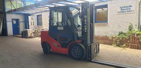Empilhador diesel 2022 Heli CPCD 35 (1)
