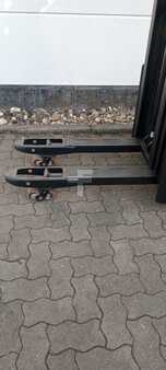 Pinontavaunu  Toyota SWE120L (3)