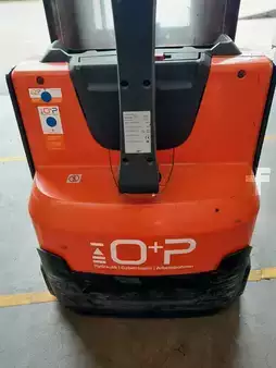 Stapelaars 2022  Toyota SWE120 (5)