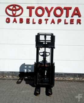 Wózek wysokiego podnoszenia  Toyota SPE140L (8)